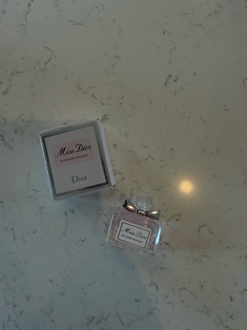 Mini Dior Miss Dior Blooming Bouquet Eau de Toilette - Pink